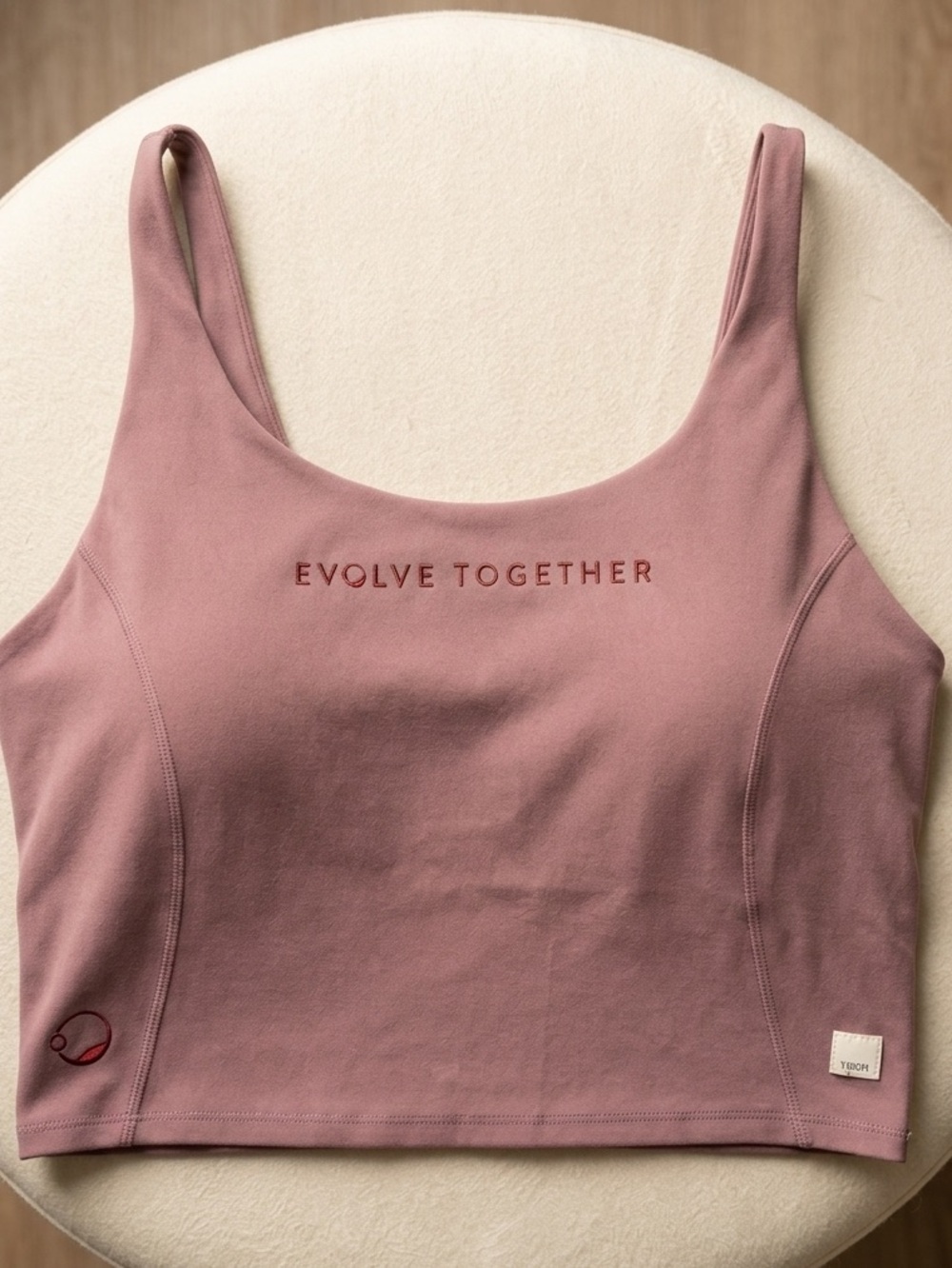 Limited Edition Vuori x Evolve Together Daily Form Bra Mauve Pink Sz Large